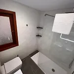 Apartmán Espacioso De Diseno A 3 Min Renfe Con Parking Privado