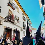 Espacioso De Diseno A 3 Min Renfe Con Parking Privado