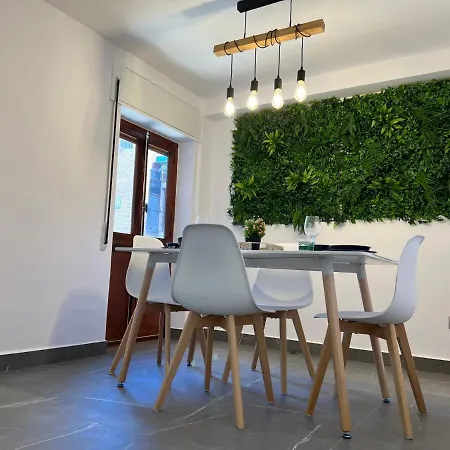 Apartment Apartamento Espacioso De Diseno A 3 Min Renfe Con Parking Privado
