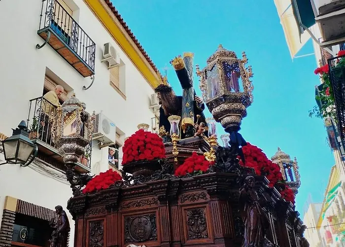 Espacioso De Diseno A 3 Min Renfe Con Parking Privado Apartament